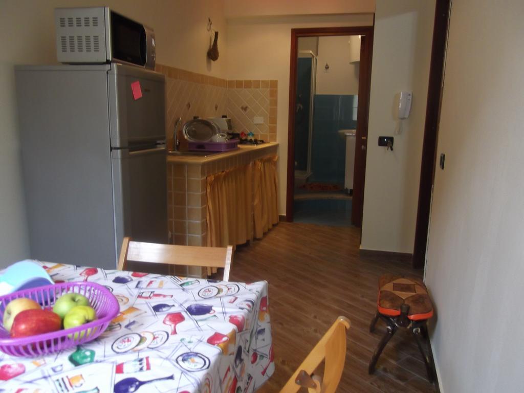 Apartamento Zu Pippinu Castellammare del Golfo Habitación foto